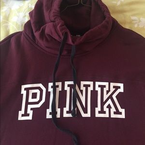 VS "PINK sweatsuit